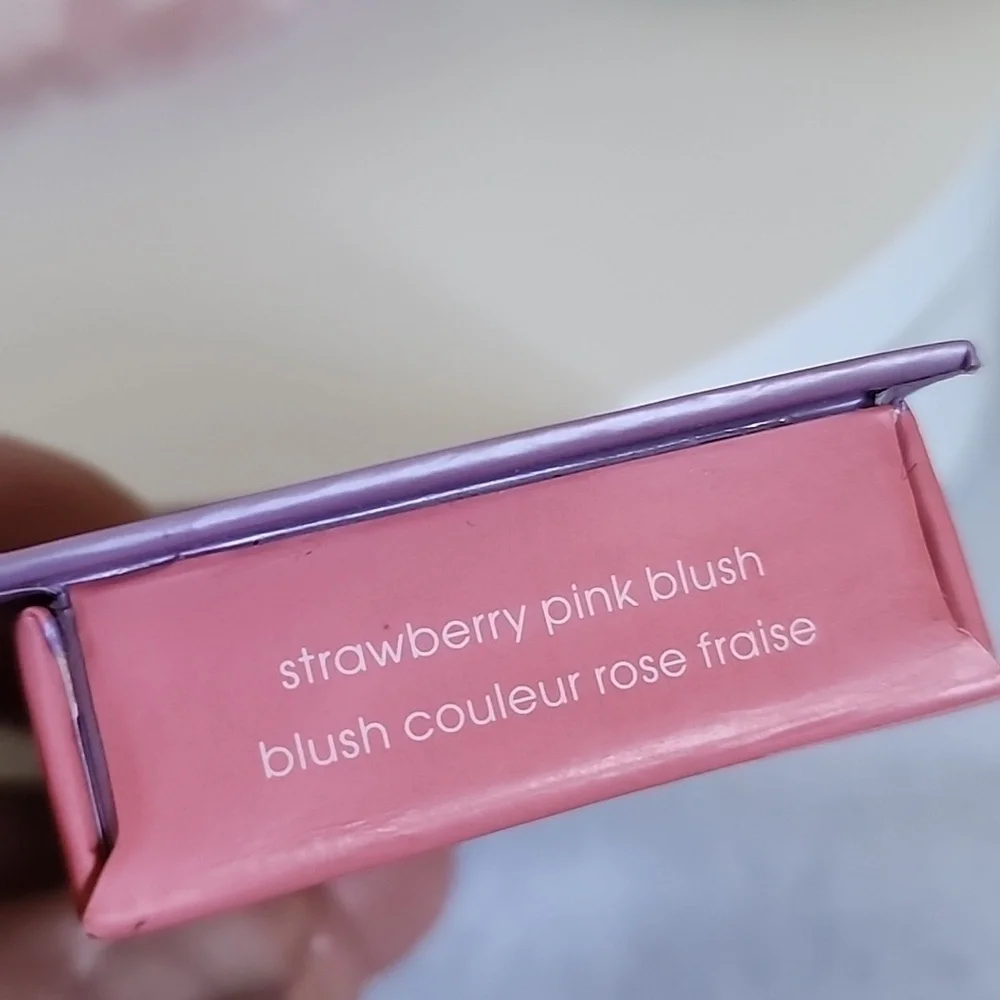 Benefit Cosmetics Crystah Mini Blush Strawberry Pink New
